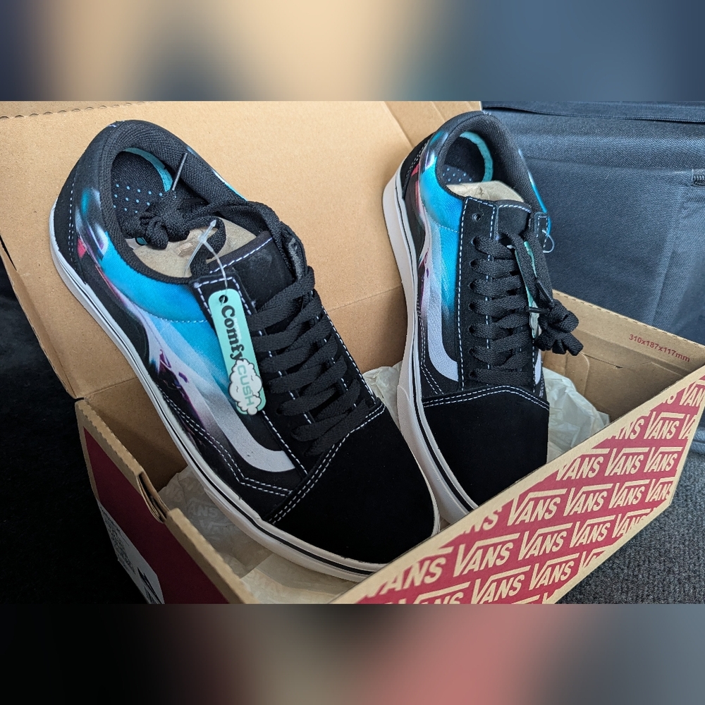 Vans Men's Black and Blue ComfyCush Old Skool Sneakers Formula 66, New!